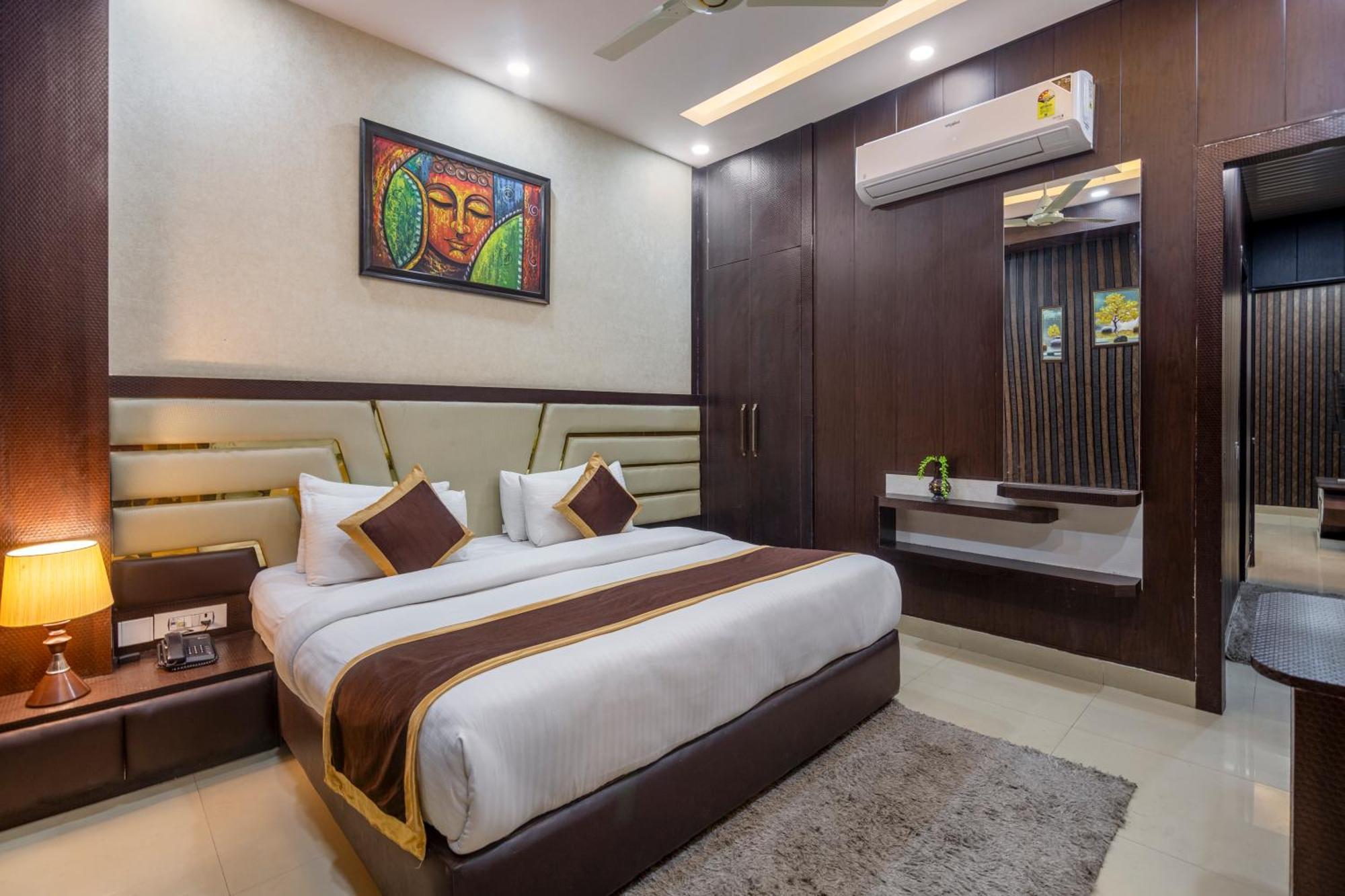 Shree Jee Hotel - Nit Faridabad Zewnętrze zdjęcie