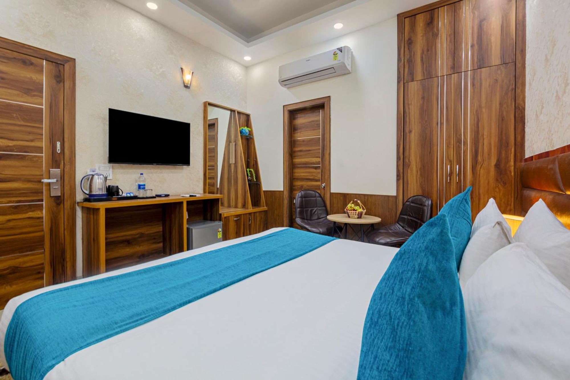 Shree Jee Hotel - Nit Faridabad Zewnętrze zdjęcie